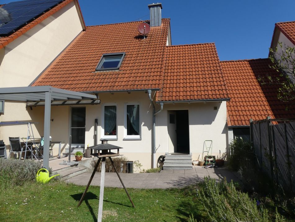 Immobilie in Bruckberg - Schöne Doppelhaushälfte in Bruckberg! - Bild 0