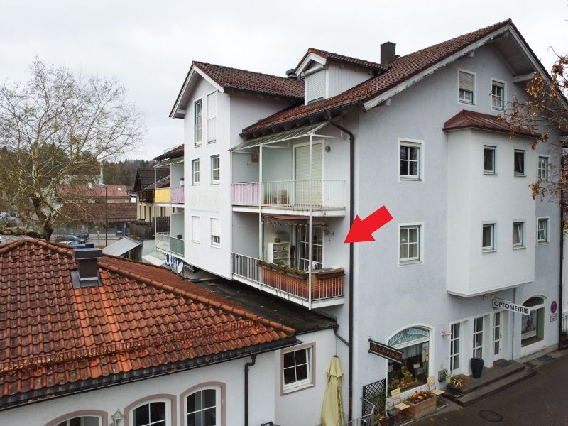 Immobilie in Bruckmühl - Im Herzen des Bruckmühler Zentrums - 2- Zimmer mit Südloggia - Bild 0