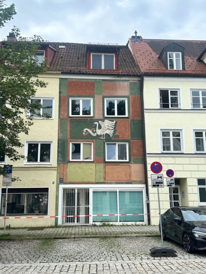 ALTSTADTFLAIR- WOHN UND GESCHÄFTSHAUS IM HERZEN VON KEMPTEN