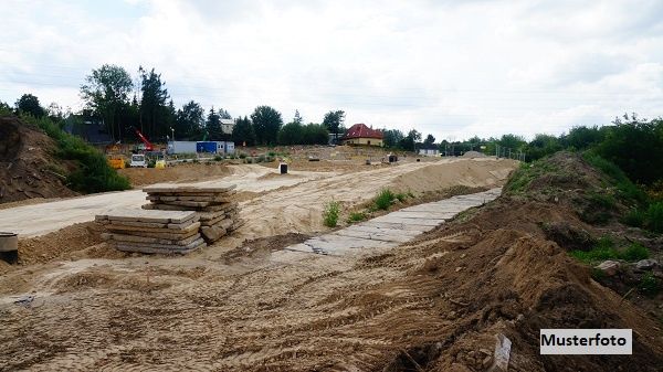 Unbebautes Grundstück