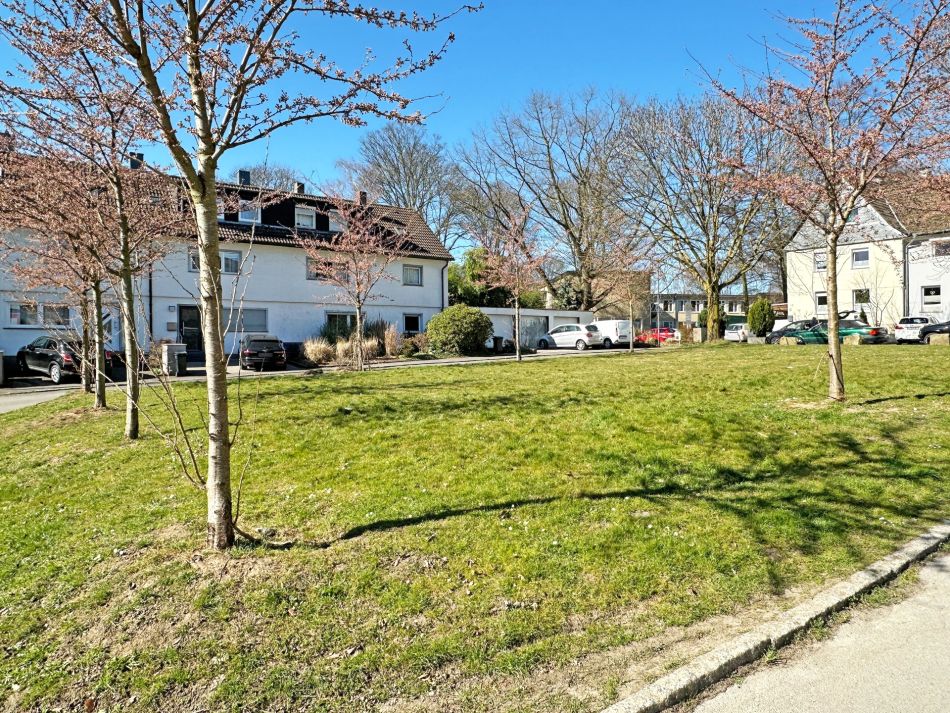 Gartenidyll mit Platz auf drei Wohnebenen
in Grumme