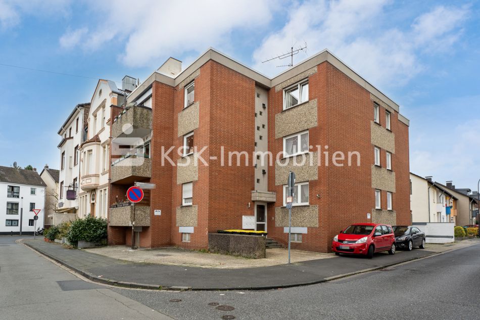 Immobilie in Troisdorf - Gepflegtes Mehrfamilienhaus in zentraler Lage! - Bild 1