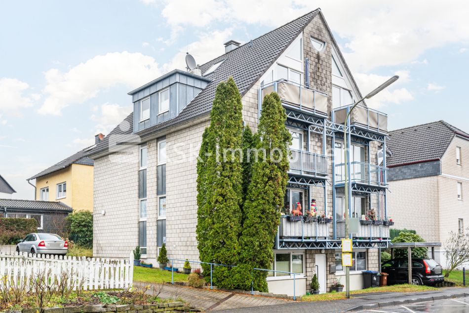Geräumige Zweizimmerwohnung mit Balkon im Witzheldener Zentrum!