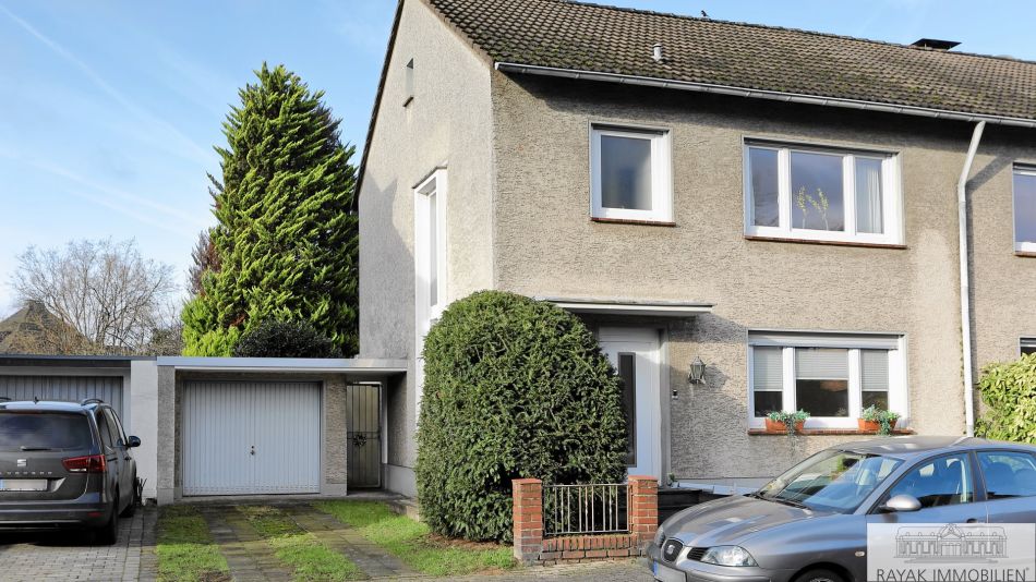Top-Chance für Familien - Diese Doppelhaushälfte in Langenfeld ist Ihre einmalige Gelegenheit!