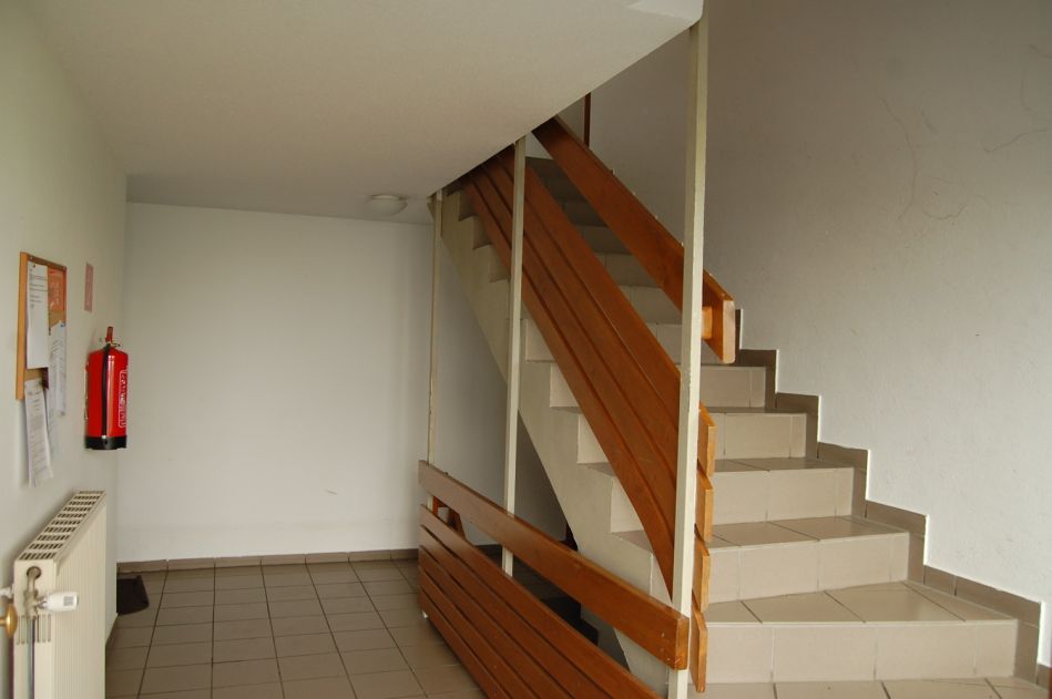 Immobilie in Landau an der Isar - ***Landau/Isar – untere Stadt-: Großzügige 3-Zi. ETW mit EBK, Südbalkon und PKW-Stellplatz*** - Bild 3